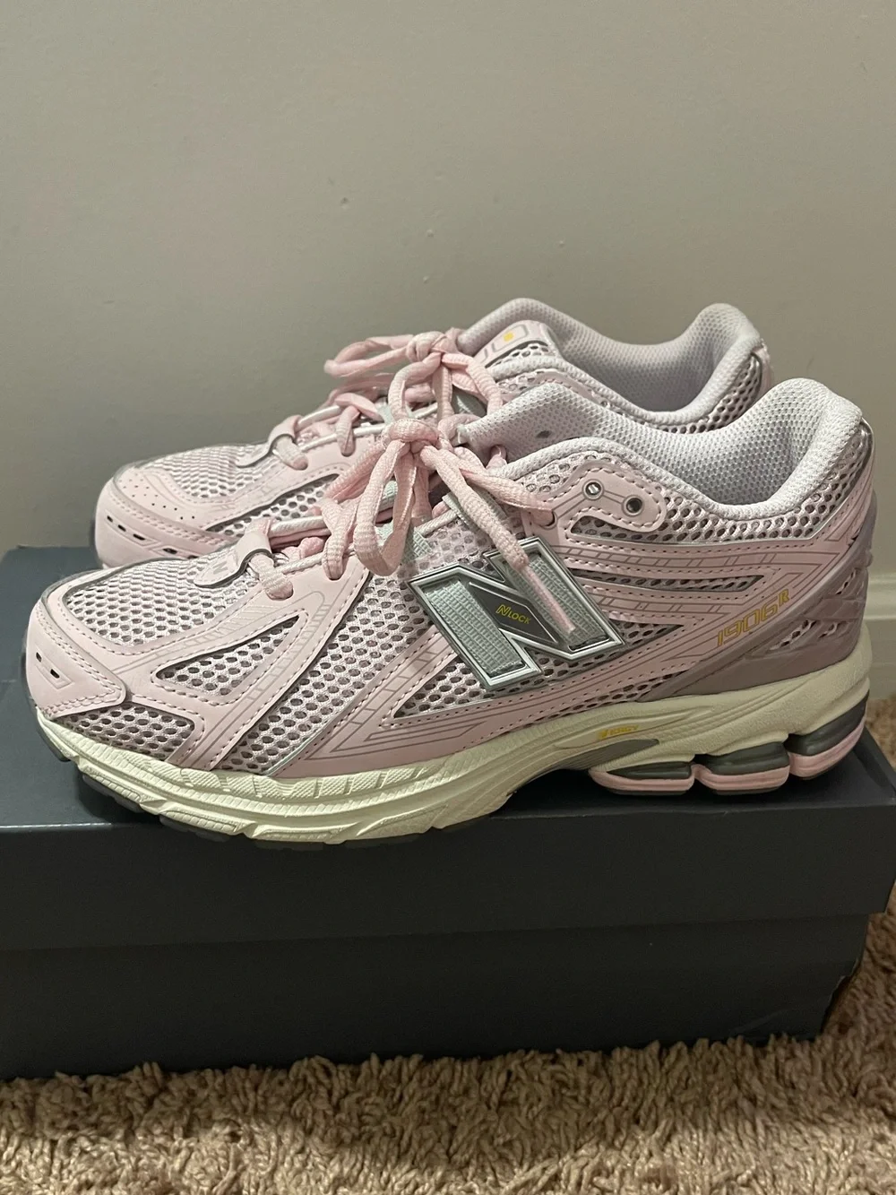 New Balance Sneakers